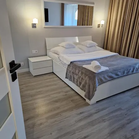 Apartamento Mountains Góry Sowie *